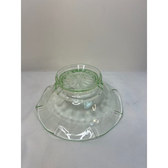 VTG Uranium Ruffle Serving Bowl Green Vaseline Glow Depression Glass. 8.5 in - Picture 5 of 11